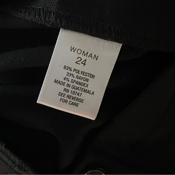 Roz & Ali The Secret Agent Collection Tummy Control Short Straight Black Pants - Picture 9 of 11